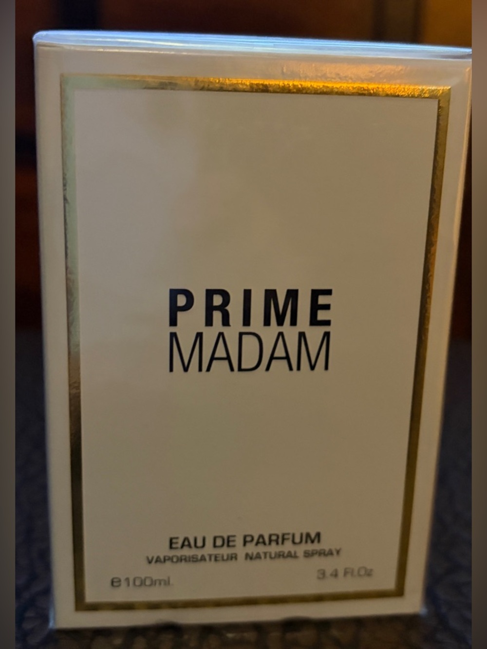 Pure Collection White & Gold Fragrance Box